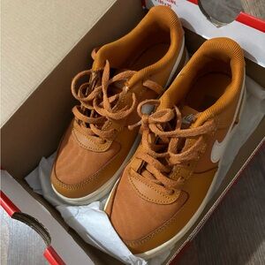 Nike Kids Burnt Orange Sneakers